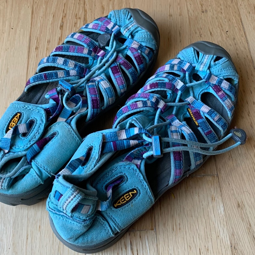 Keen Waterproof Sandal Shoes Close Toe